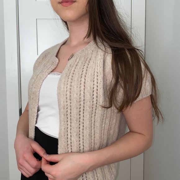 Tonet knit top - Picture 4 of 7